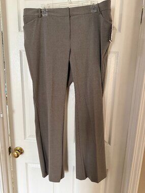 Roz & Ali Dress Pants – Size 16W – NWT Check My Closet for Matching Blouse